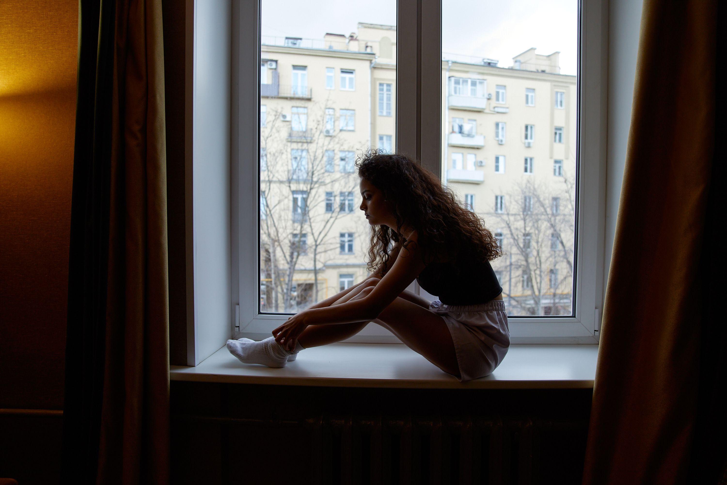 The Science of Homesickness: Why We Miss Home and How to Cope